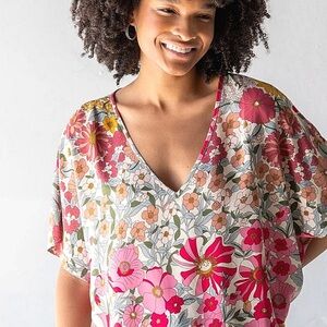 Natural Life Easy V-Neck Top - Pink Mustard Floral Size XS OVERSIZED